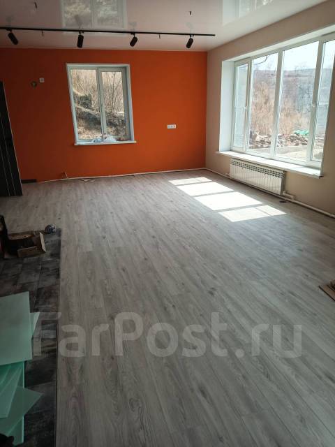 Укладка напольных покрытий - Монтаж полов и потолков в Находке