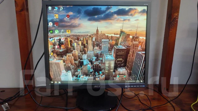 Acer. 19", ���������� �� (LCD, LED, QLED) ����