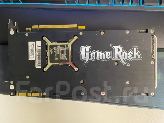 GeForce GTX 1070 ����
