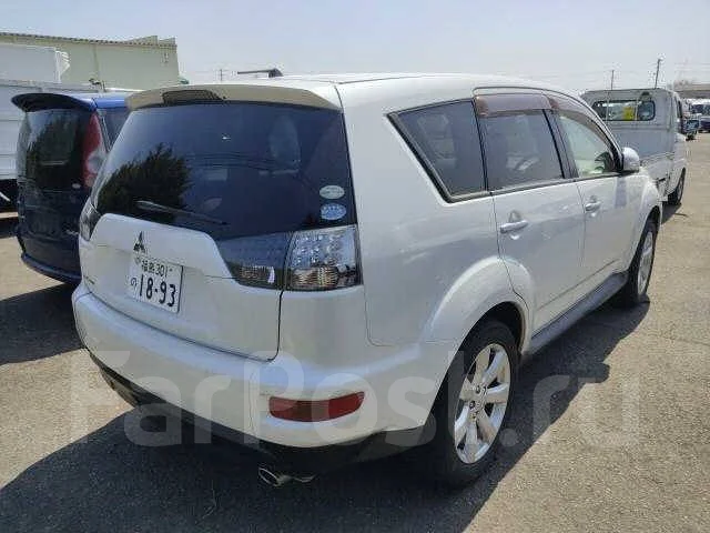 Mitsubishi Outlander. �������, 4wd, 2.4 (170��.�.), ������, 129 000����. ��, �/�, ��� ���. ��� ����� �� ������������ ����