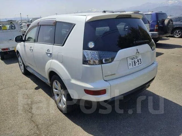 Mitsubishi Outlander. �������, 4wd, 2.4 (170��.�.), ������, 129 000����. ��, �/�, ��� ���. ��� ����� �� ������������ ����