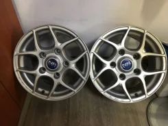Bridgestone NR-979. x16", 5x150, ET45 ����
