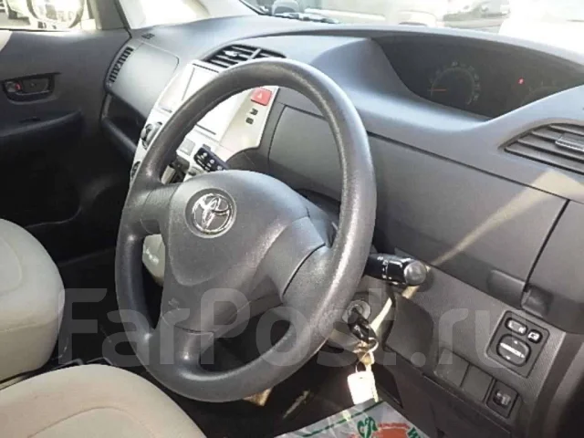 Toyota Ractis. ��������, ��������, 1.3 (87��.�.), ������, 64����. ��, �/�, ��� ���. ��� ����� �� ������� ����