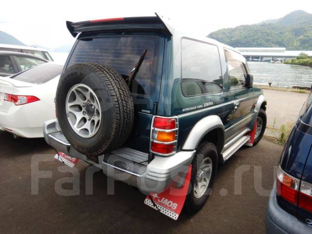 Mitsubishi pajero v26w