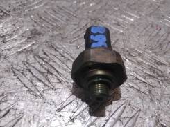  Land Rover Range Rover 2004 64538370623 L322 M62B44 64538370623 