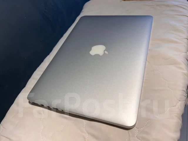 Apple MacBook Pro 13. 13.3", 2,4����, ��� 4 ��, ���� 128���, WiFi: 1, Bluetooth: 1 ����