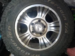 Veloche. x16", 5x139 ����