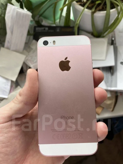Apple iPhone SE. �/�, �������, 4G LTE ����