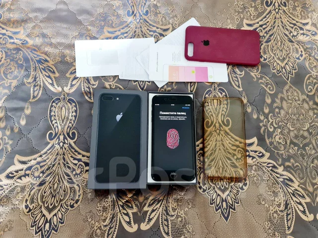 Apple iPhone 8 Plus. �/�, ������, 3G, 4G LTE, ����������, NFC ����