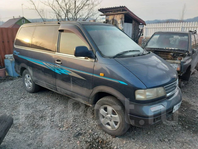 Ниссан ларго 1997