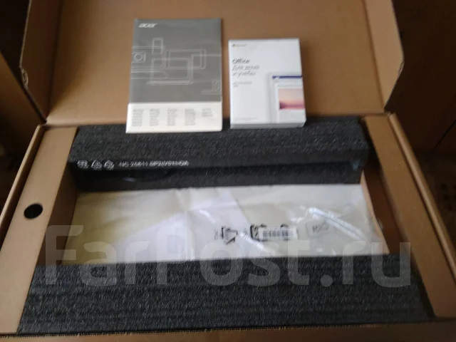 Acer Aspire 3 A317-51. 17", 2,3����, ��� 8 ��, ���� 250���, WiFi: 1, Bluetooth: 1, ����������� �� 10��. ����