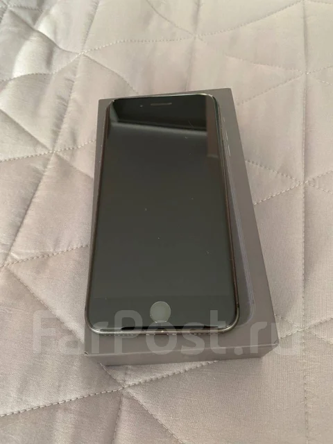 Apple iPhone 8 Plus. �/�, �����, 4G LTE ����