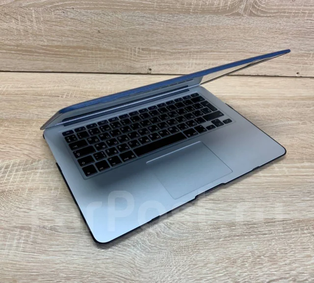 Apple MacBook Air 13 2017 Mid MQD32 ����