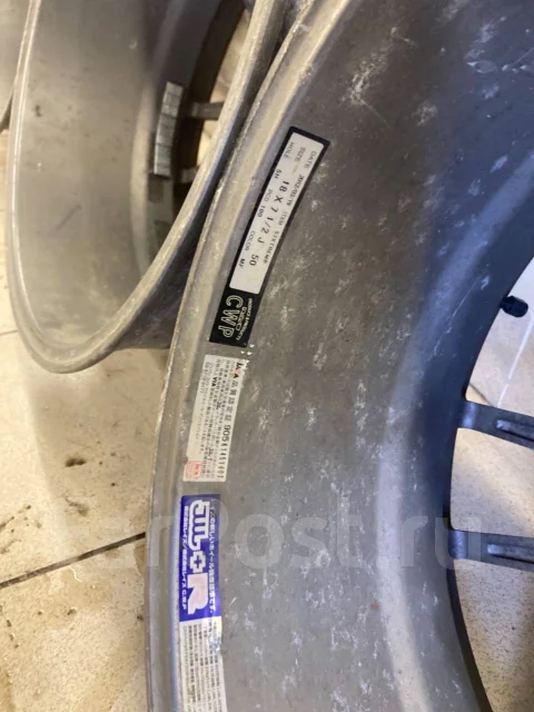 RAYS Gram Lights 57Xtreme. 7.5x18", 5x100, ET50 ����