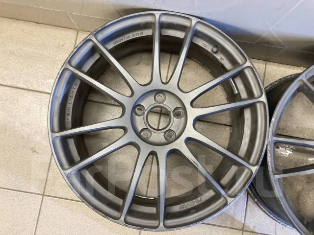 RAYS Gram Lights 57Xtreme. 7.5x18", 5x100, ET50 ����
