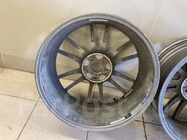 RAYS Gram Lights 57Xtreme. 7.5x18", 5x100, ET50 ����