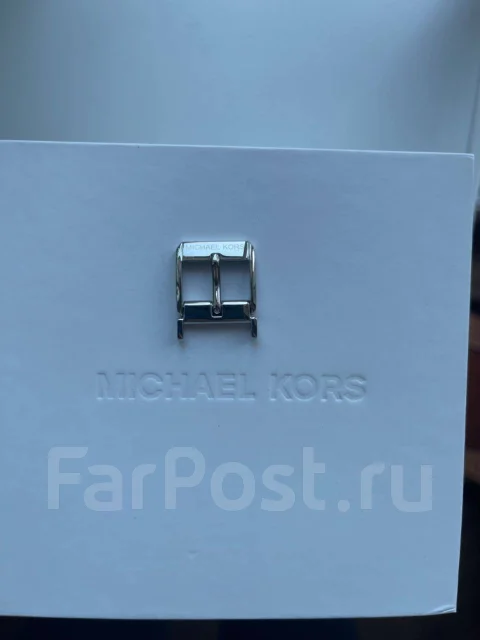 Michael Kors. GPS, NFC ����