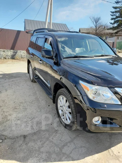Lexus LX570. �������, 4wd, 5.7 (381��.�.), ������, 150 000����. �� ����