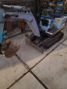 Kubota KH-007 ����