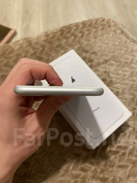 Apple iPhone 8 Plus. �/�, �����������, 3G, 4G LTE, NFC ����