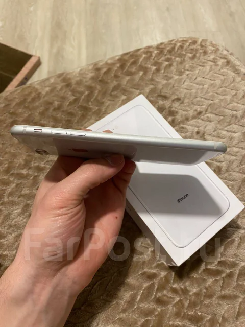 Apple iPhone 8 Plus. �/�, �����������, 3G, 4G LTE, NFC ����