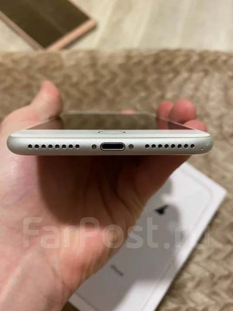Apple iPhone 8 Plus. �/�, �����������, 3G, 4G LTE, NFC ����