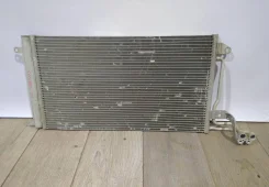 �������� ������������ �� Skoda Rapid OEM 6R0820411S 6R0820411S ����