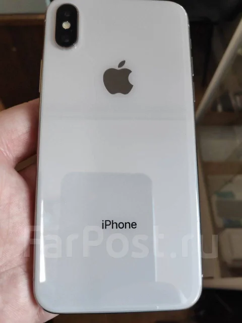 Apple iPhone X. �/�, �����, 4G LTE ����