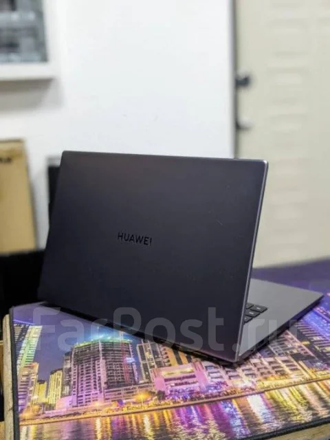 Honor MagicBook 15. 15.6", ��� 8 ��, ���� 512���, WiFi: 1, ����������� �� 8��. ����