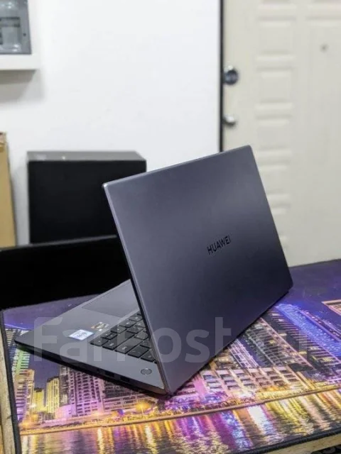 Honor MagicBook 15. 15.6", ��� 8 ��, ���� 512���, WiFi: 1, ����������� �� 8��. ����