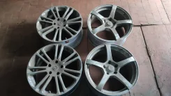 Alcasta M32. x18", 5x120, �� 67���. ����