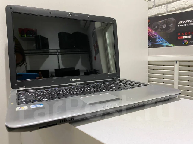 Samsung RV510 ����