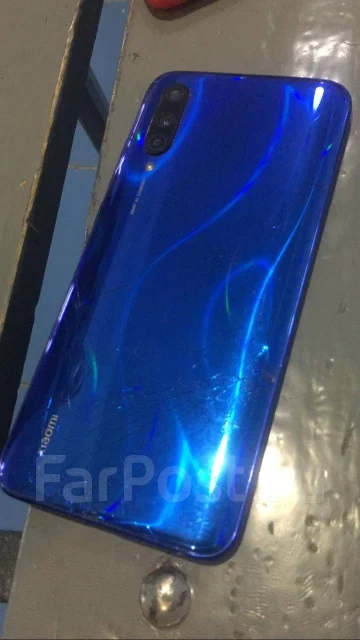 Xiaomi Mi9 Lite. �/�, �����, 3G, 4G LTE, Dual-SIM, ����������, NFC ����