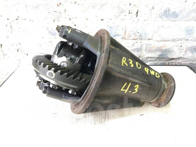 Редуктор toyota town ace. Редуктор заднего моста тойота таун айс ноах sr50. Таун айс ноах задний редуктор. Редуктор toyota town ace. Задний мост toyota town ace.