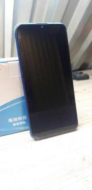 Honor 10i. �/�, �����, 3G, 4G LTE, NFC ����