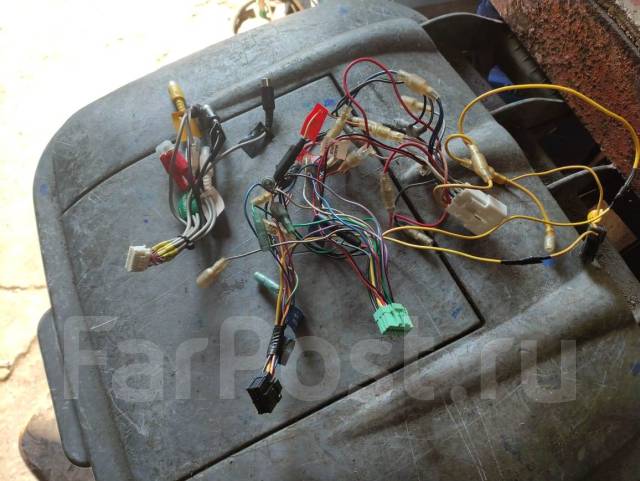 Фишки магнитолы Pioneer Carrozzeria AVIC VH099G - Магнитолы во Владивостоке