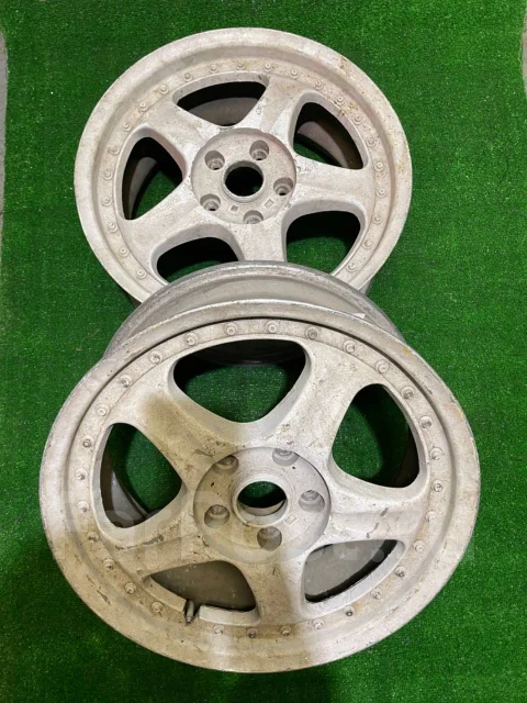 RAYS Volk Racing VR GT-AV. 8.0/7.0x17", 5x114.3 ����
