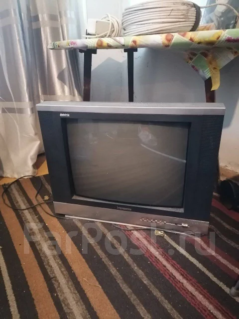 Akai. CRT (���) ����