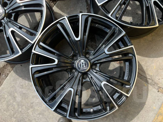RAYS HFullCross Cross Sleekers Q5. 7.5x18", 5x114.3, ET38, �� 73,1���. ����