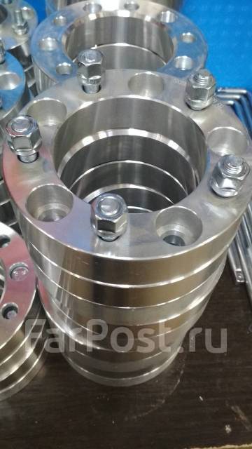 Проставки колёс ступичные 5x139,7+25мм (4 штуки), новый, в наличии ...