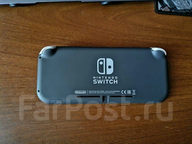 Nintendo Switch Lite ����