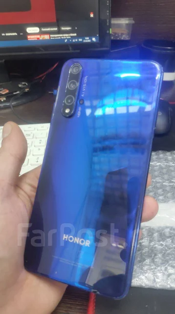 Honor 20. �/�, �����, 3G, 4G LTE, Dual-SIM, ����������, NFC ����