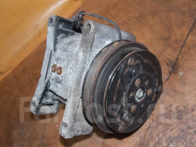 ���������� ������������ Subaru Forester SF5 73110-AE050 ����