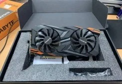 Radeon RX Vega 64 ����