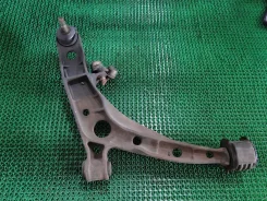 ����� �������� Mitsubishi Chariot n33w 4G63 MB831555 ����