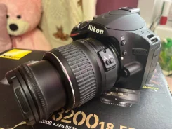 Nikon D3200 Kit ����