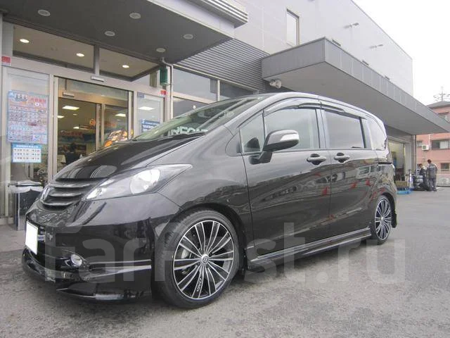 Garson Glaive. 7.0x17", 4x100, ET45, �� 73���. ����