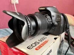 Canon EOS 600D Kit ����