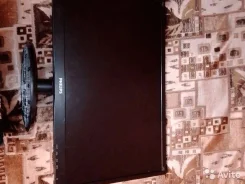 Philips. 23" ����