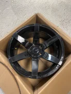 Shogun. 9.5x18", 5x114.3, ET20, �� 73,1���. ����